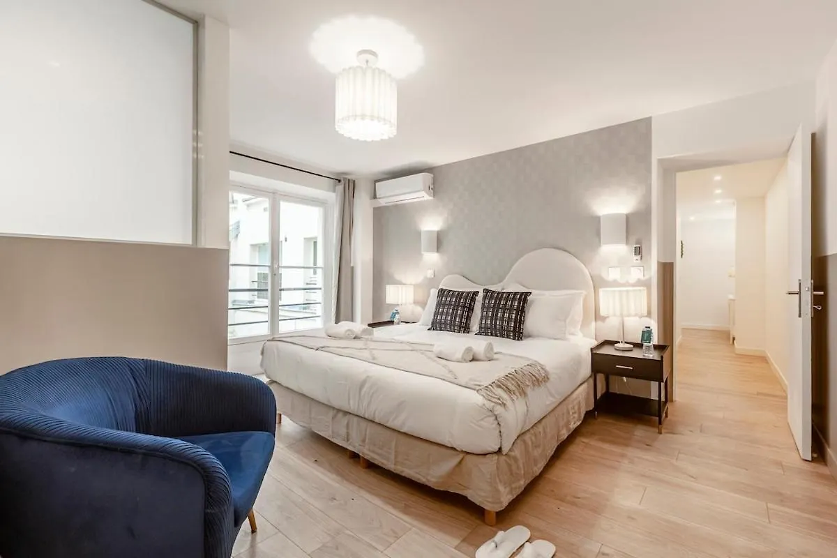 Apartmán 11#Opera#Grands Boulevards#Paris02#Ac
